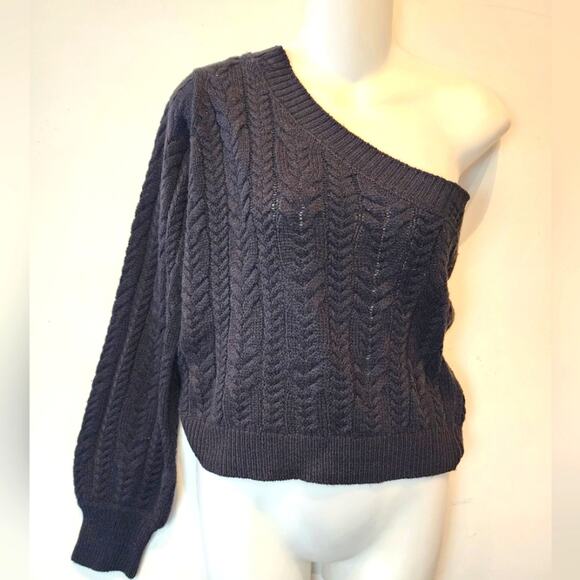 Forever 21 Bkack One Shoulder Cable Knit Sweater Trendy Sweater Size M - Picture 1 of 7
